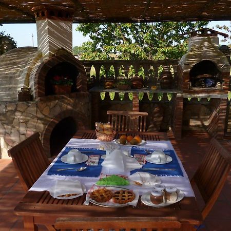 B&B La Taverna Dei Ciucci Foce del Sele Bagian luar foto