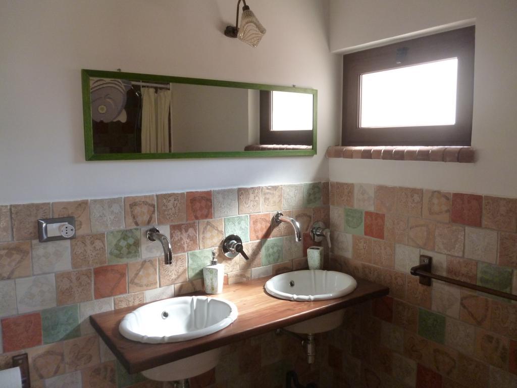 B&B La Taverna Dei Ciucci Foce del Sele Ruang foto